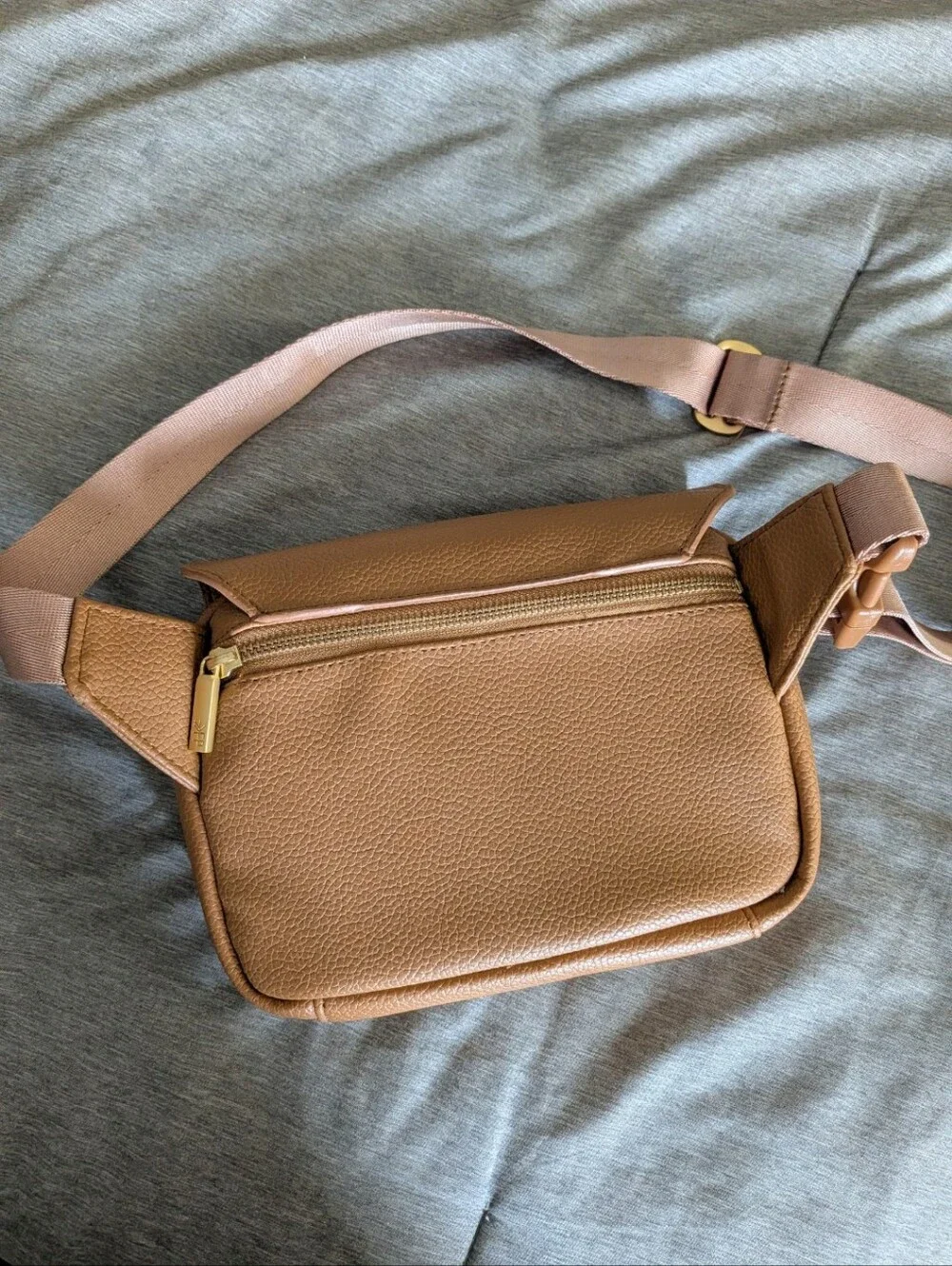 Freshly Picked Classic Fanny Pack In Toffee